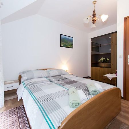 Apartman Dubravcic Appartement Otočac Buitenkant foto