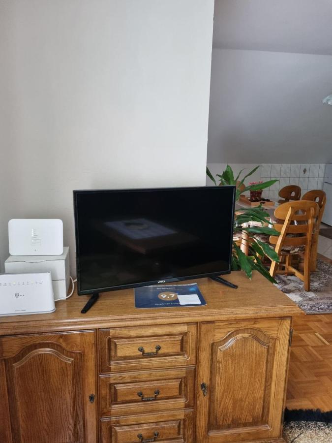 Apartman Dubravcic Appartement Otočac Buitenkant foto